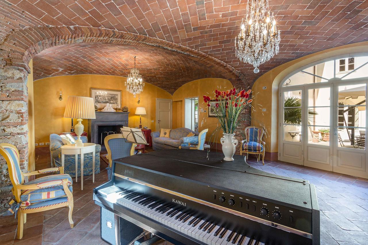 Coselli 'S Collection. Luxury Villas Rental Capannori Bagian luar foto